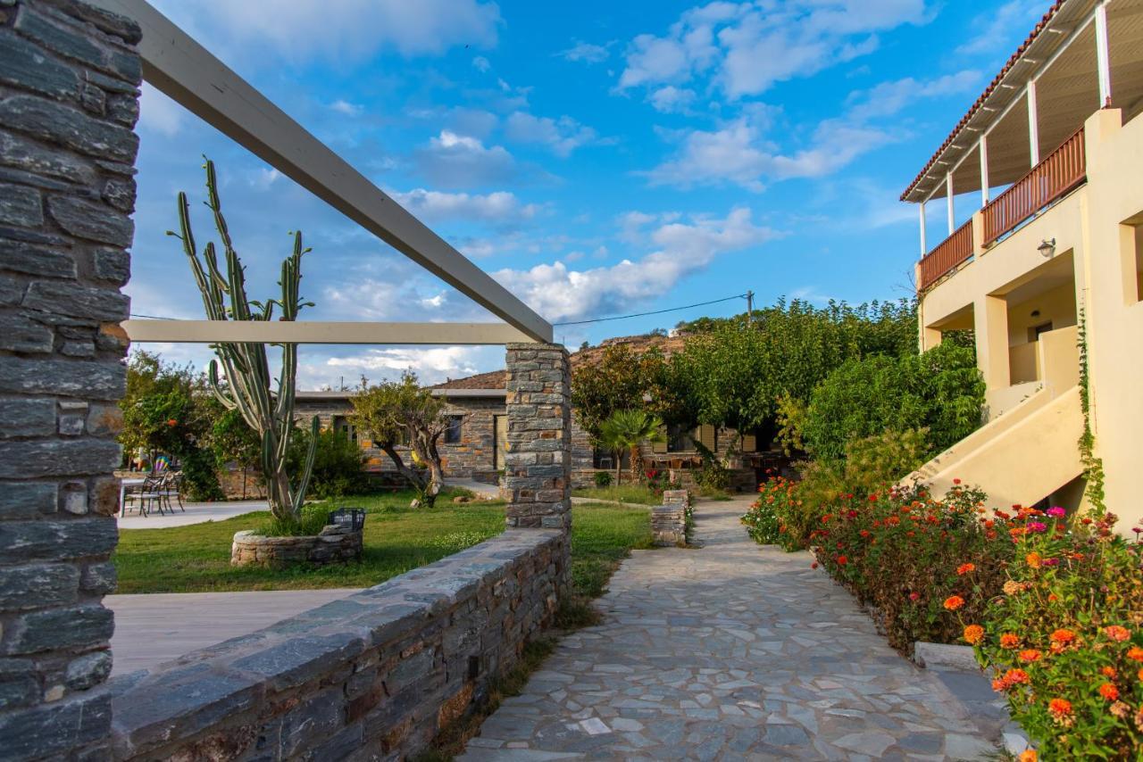 Holiday Rooms Otzias Ngoại thất bức ảnh