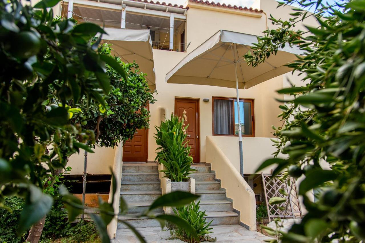 Holiday Rooms Otzias Ngoại thất bức ảnh