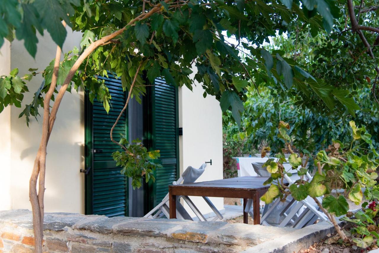 Holiday Rooms Otzias Ngoại thất bức ảnh